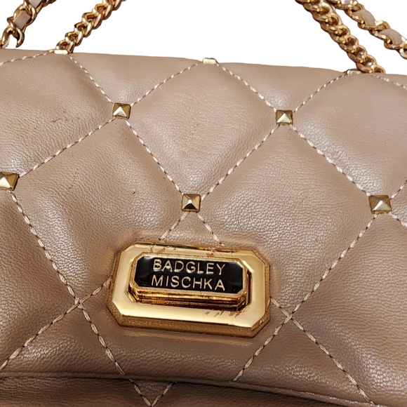 Badgley Mishka Taupe Gray Quilted Shoulder Bag - Picture 3 of 15